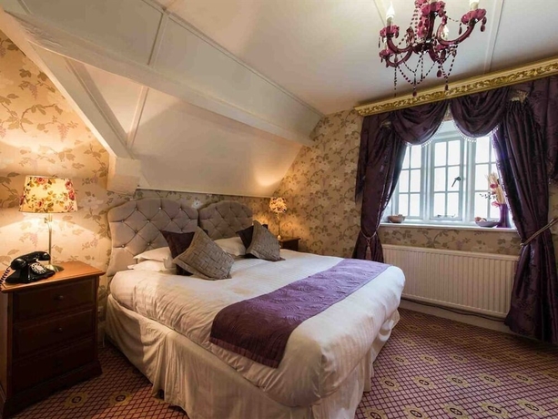 Imagen de la habitación del Hotel Maenan Abbey. Foto 12