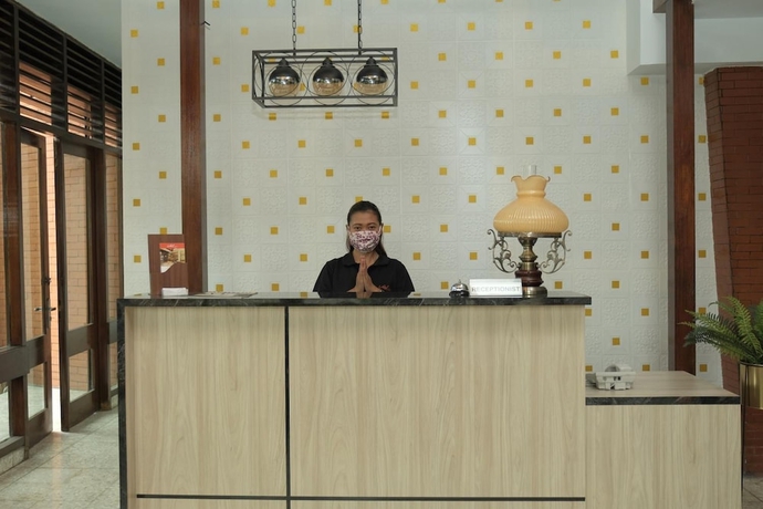 Imagen de los interiores del Hotel Maerakatja Yogyakarta. Foto 19