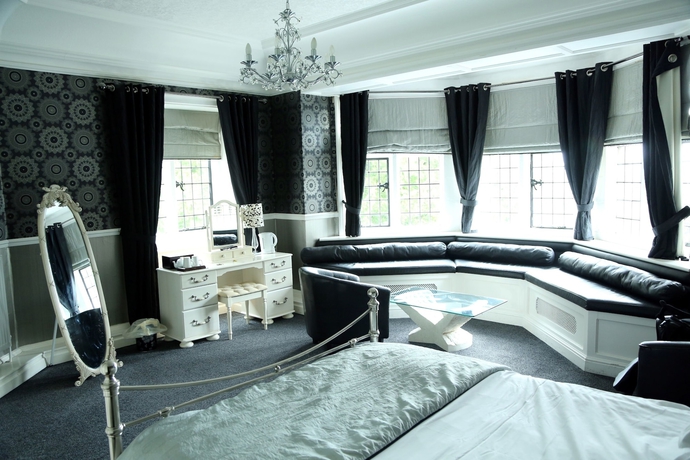 Imagen de la habitación del Hotel Maes Manor. Foto 15