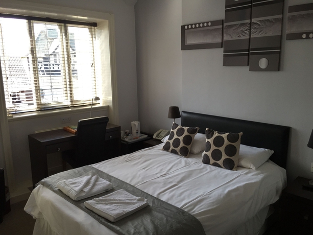 Imagen de la habitación del Hotel Maes Manor. Foto 19