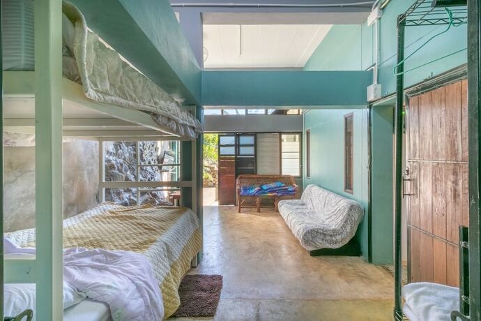 Imagen de la habitación del Hotel Maesa Greenery Hill. Foto 10