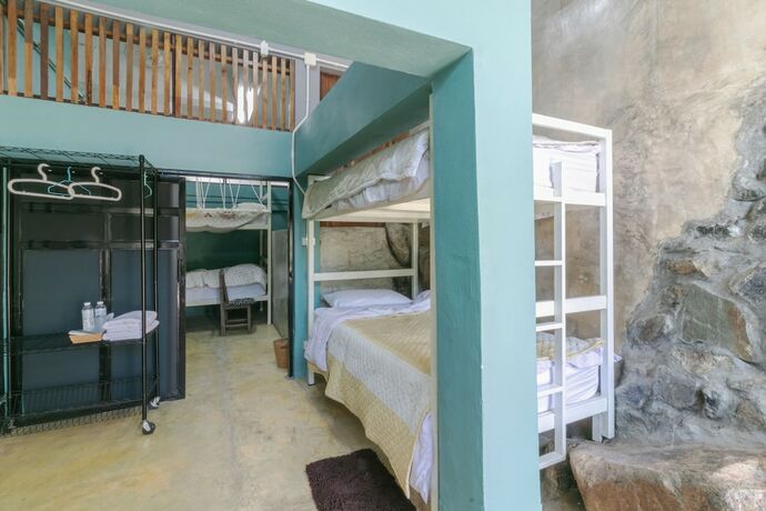 Imagen de la habitación del Hotel Maesa Greenery Hill. Foto 15