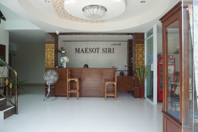 Imagen de los interiores del Hotel Maesot Siri. Foto 15
