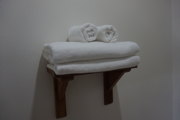Imagen de la habitación del Hotel Maesot Siri. Foto 9