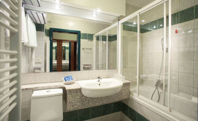 Imagen de la habitación del Hotel Maestoso, Sežana. Foto 14