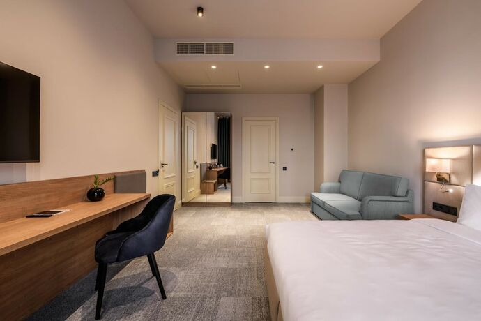 Imagen general del Hotel Maestral. Foto 10