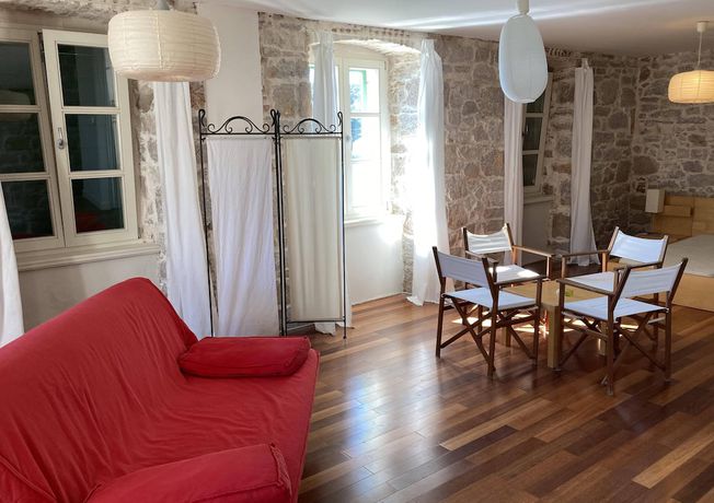 Imagen de la habitación del Hotel Maestral, Prvic Luka. Foto 12