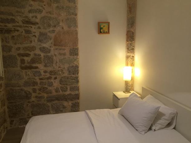 Imagen de la habitación del Hotel Maestral, Prvic Luka. Foto 14