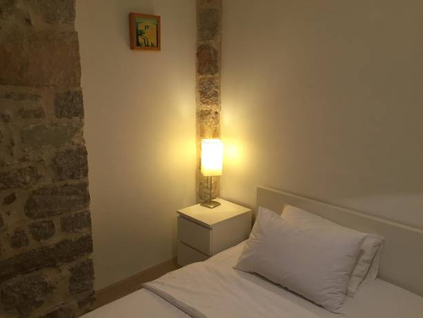 Imagen de la habitación del Hotel Maestral, Prvic Luka. Foto 15