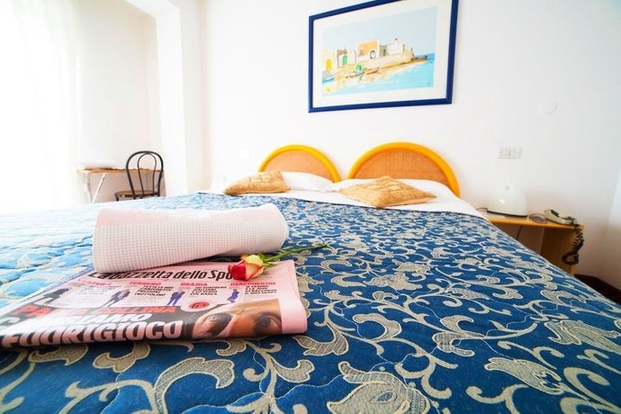 Imagen de la habitación del Hotel Maestrale. Foto 15