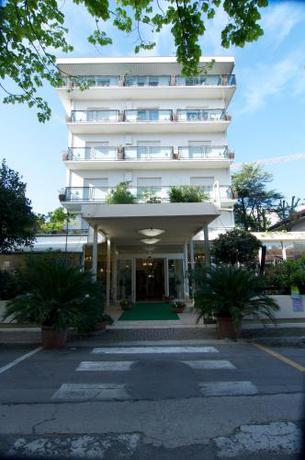 Imagen general del Hotel Maestri. Foto 6
