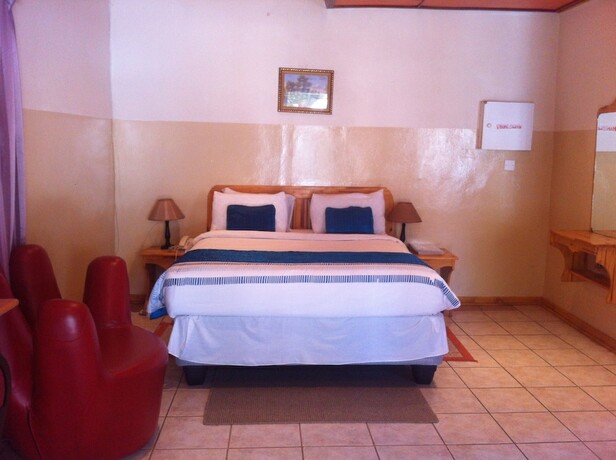 Imagen de la habitación del Hotel Maeto Lodge. Foto 17