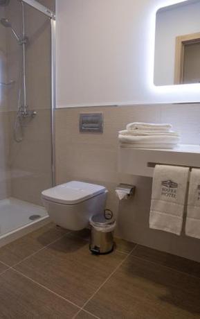 Imagen de la habitación del Hotel Mafra. Foto 8