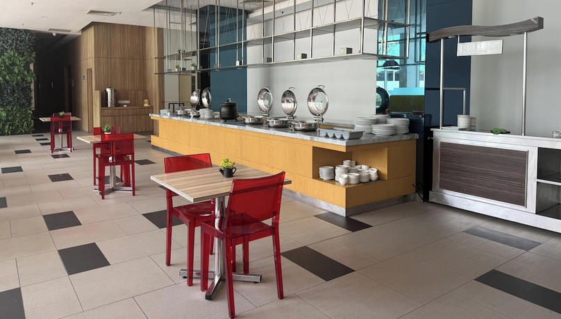 Imagen del bar/restaurante del Hotel MagTree Cheras. Foto 5