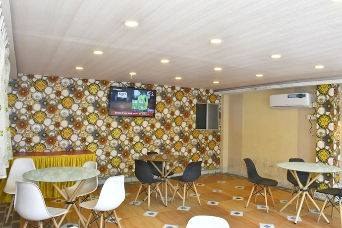 Imagen del bar/restaurante del Hotel Magadh Palace. Foto 5