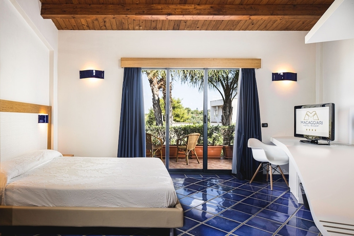 Imagen de la habitación del Hotel Magaggiari Resort. Foto 7