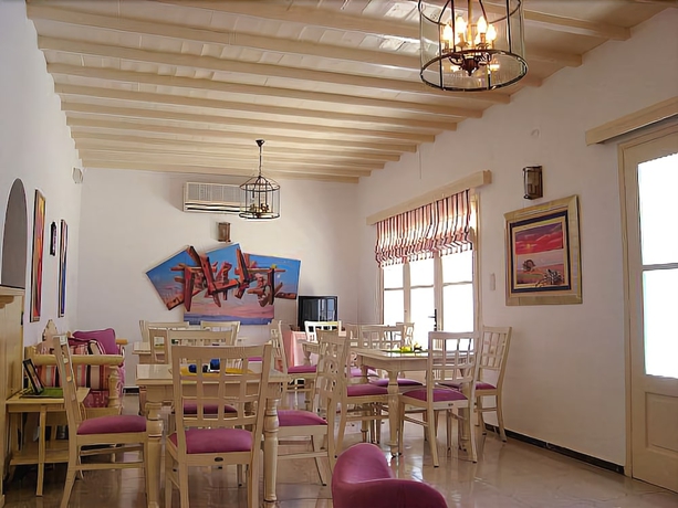 Imagen del bar/restaurante del Hotel Magas. Foto 4