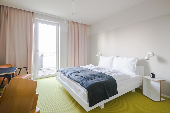 Imagen de los exteriores del Hotel Magdas. Foto 7