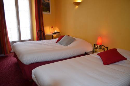 Imagen de la habitación del Hotel Magdeleine. Foto 14