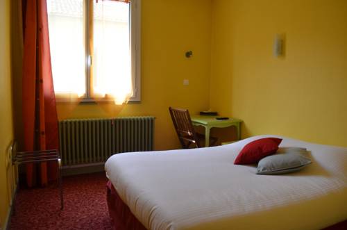 Imagen de la habitación del Hotel Magdeleine. Foto 16