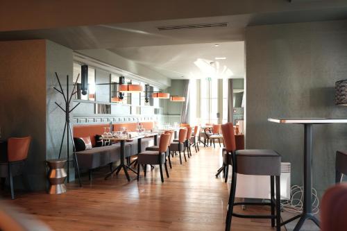 Imagen general del Hotel Mage h&ocirc;tels - H&ocirc;tel la grenette - Brasserie Bont&eacute; Divine. Foto 10