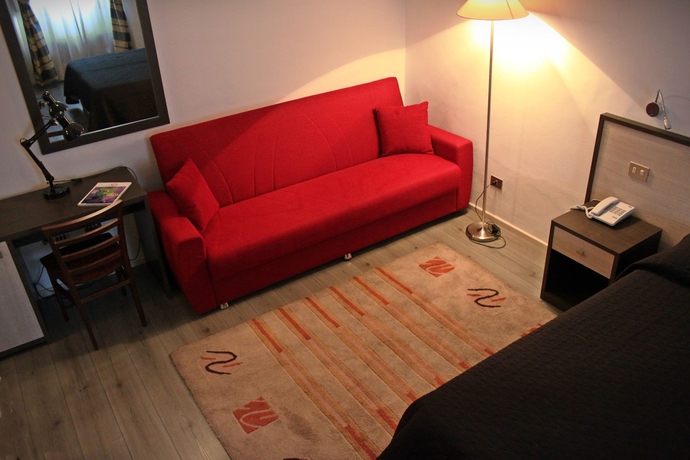 Imagen de los interiores del Hotel Magenta. Foto 16