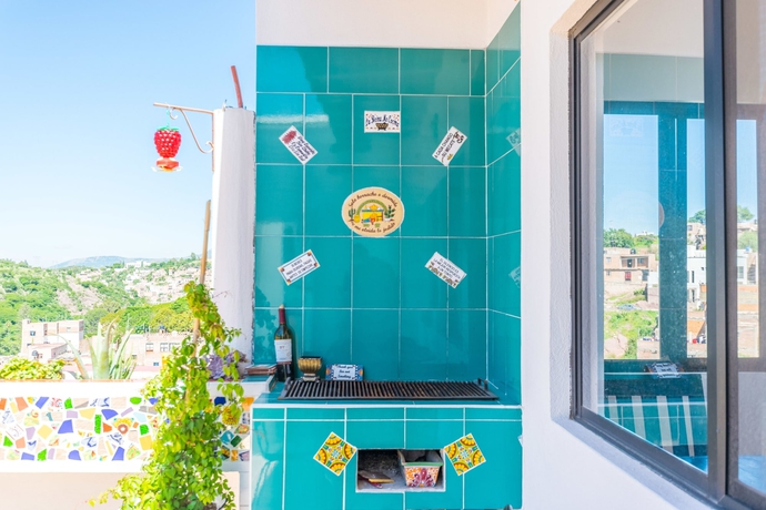 Imagen del bar/restaurante del Hotel Maggic Home Panoramica. Foto 2