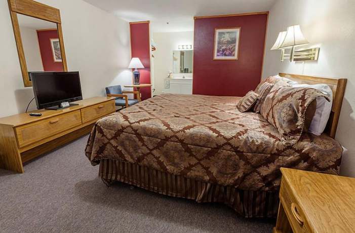 Imagen de la habitación del Hotel Maggie Valley Creekside Lodge. Foto 13