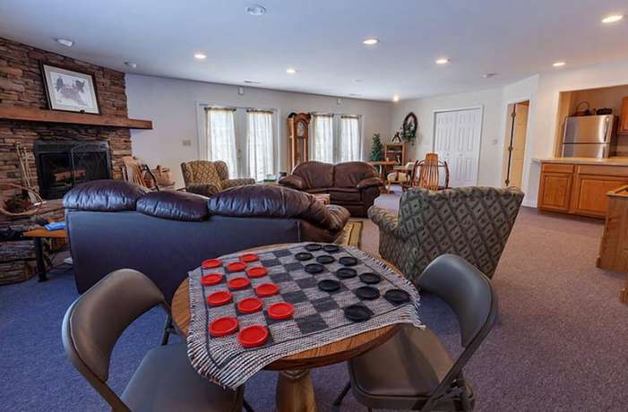 Imagen de los interiores del Hotel Maggie Valley Creekside Lodge. Foto 19