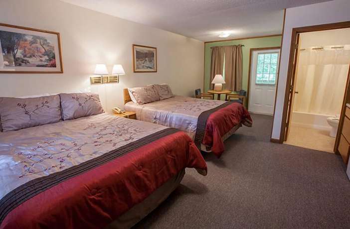 Imagen de la habitación del Hotel Maggie Valley Creekside Lodge. Foto 16