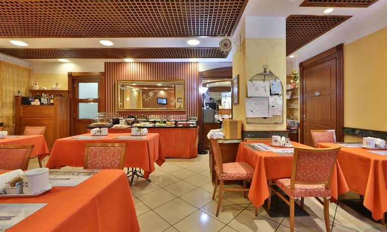 Imagen del bar/restaurante del Hotel Maggiore Bologna. Foto 3