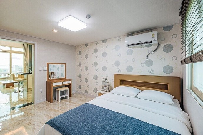 Imagen de la habitación del Hotel Maggiore Pension 1. Foto 10