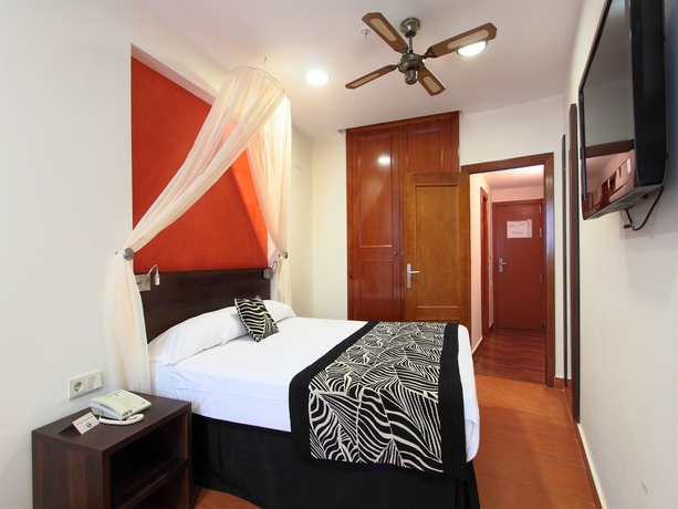 Imagen de la habitación del Hotel Magic Aqua Rock Gardens. Foto 6