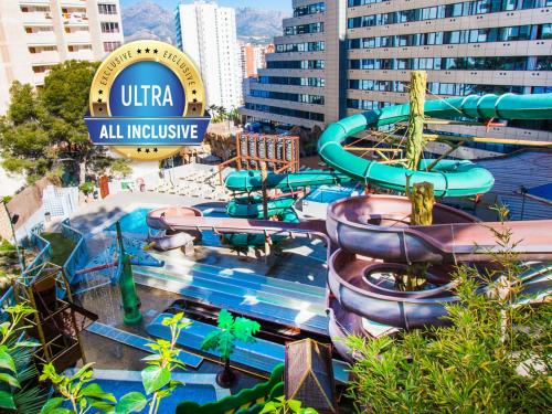 Imagen de la piscina del Hotel Magic Aqua Rock Gardens. Foto 15