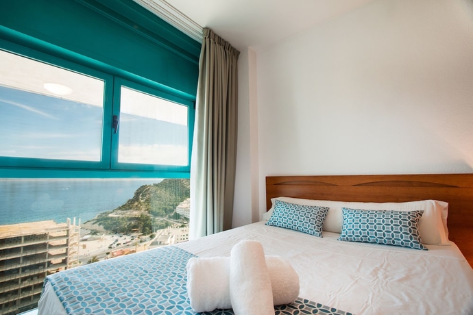 Imagen de la habitación del Hotel Magic Atrium Beach. Foto 8