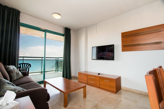Imagen de la habitación del Hotel Magic Atrium Beach. Foto 10