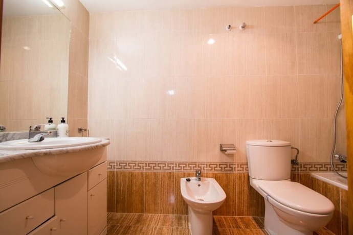 Imagen de la habitación del Hotel Magic Atrium Beach. Foto 12