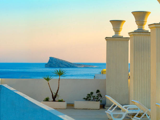 Imagen de los exteriores del Hotel Magic Cristal Park. Foto 12