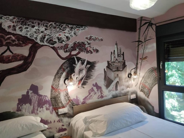 Imagen de la habitación del Hotel Magic Family Pinto. Foto 10
