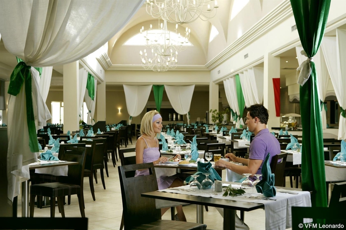 Imagen general del Hotel Magic Life Penelope. Foto 10