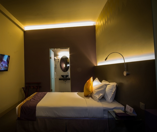 Imagen de la habitación del Hotel Magic Mandalay. Foto 4