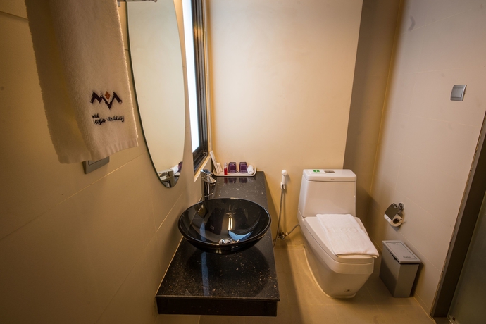 Imagen de la habitación del Hotel Magic Mandalay. Foto 13