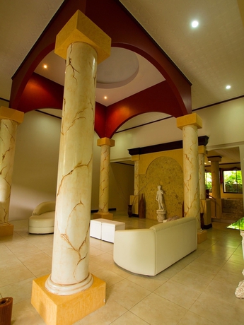 Imagen de los interiores del Hotel Magic Mountain Spa and Conference Center. Foto 9