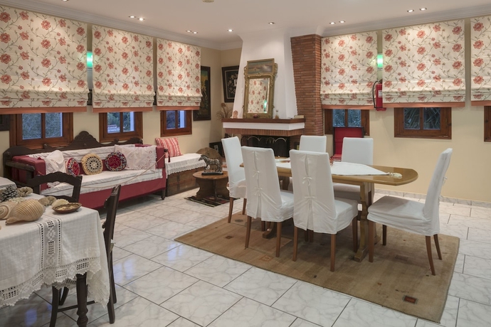 Imagen del bar/restaurante del Hotel Magic, Skíathos. Foto 2