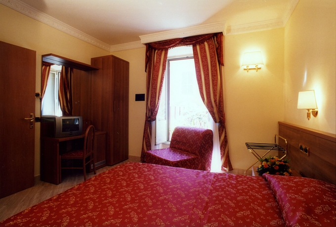 Imagen general del Hotel Magic, Termini. Foto 11