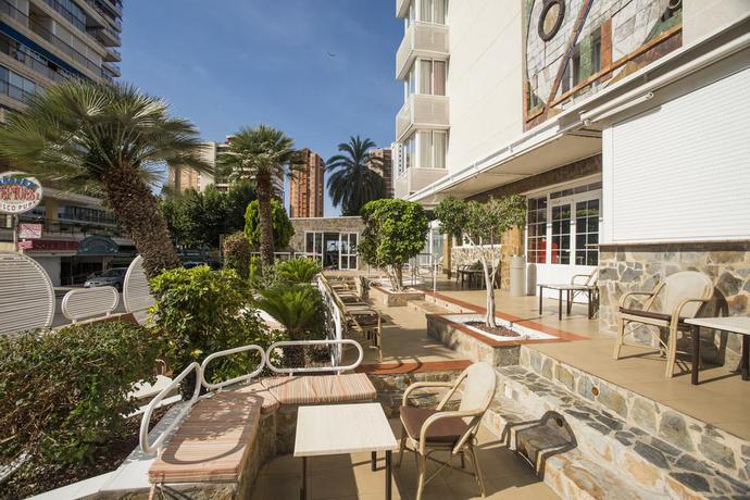 Imagen general del Hotel Magic Villa Benidorm. Foto 4