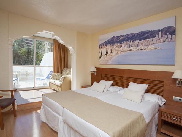 Imagen de la habitación del Hotel Magic Villa Benidorm. Foto 8
