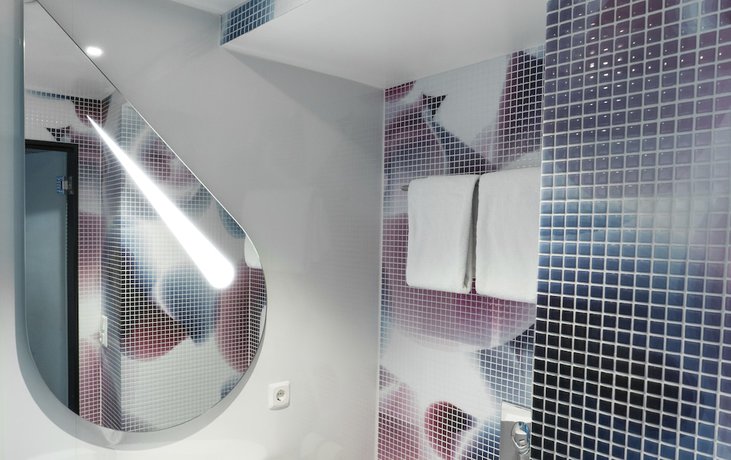 Imagen de la habitación del Hotel Magic Xhibition. Foto 10