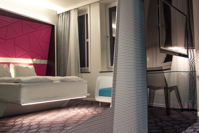 Imagen de la habitación del Hotel Magic Xhibition. Foto 15