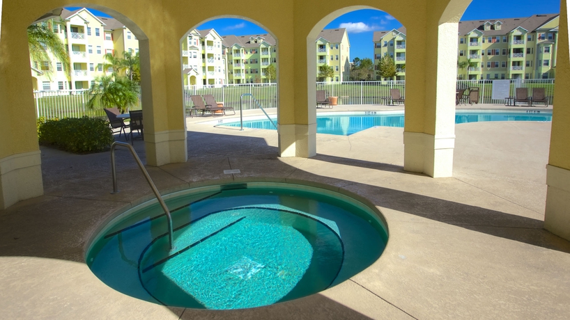 Imagen de la piscina del Hotel Magical Memories. Foto 10